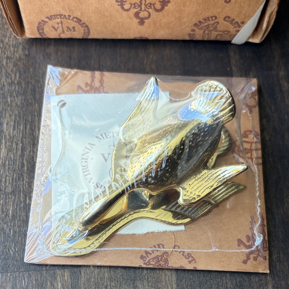 Virginia Metal Craft Gold Bird Clip